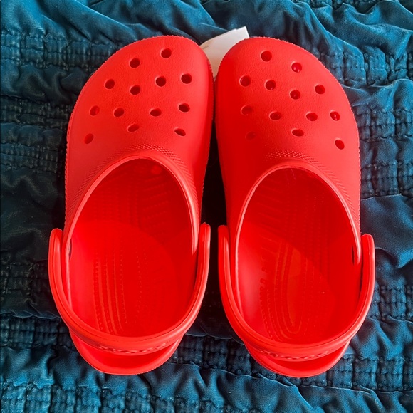 CROCS Other - CROCS Kids Vibrant Red Water Shoes